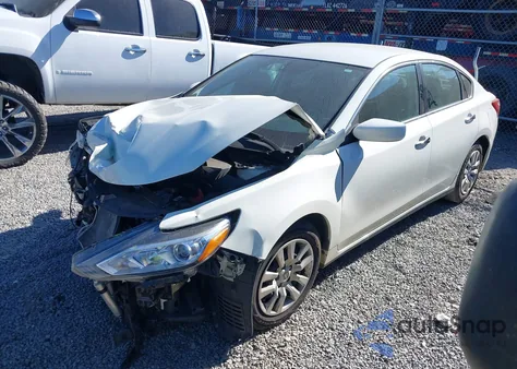2016 Nissan Altima 2.5 S z USA, uszkodzony, nr VIN 1N4AL3AP5GC141024